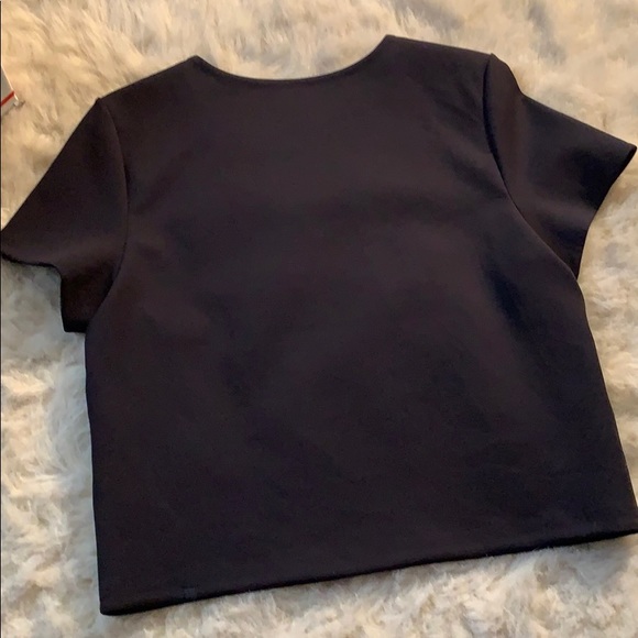Lululemon shirt - Picture 3 of 4